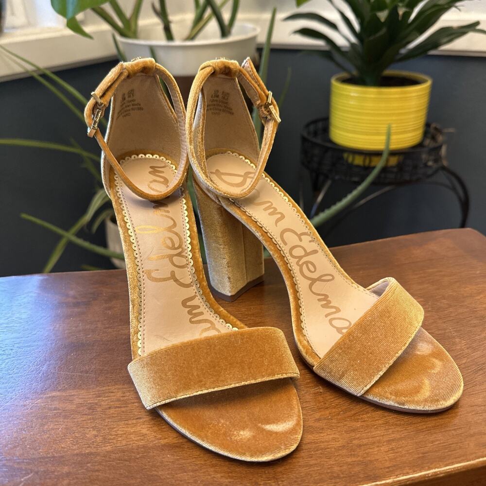 Sam Edelman Velvet Ankle Strap Heels Camel 6.5 Chunky Block High Heel Sandals